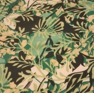Lularoe OS green floral leggings